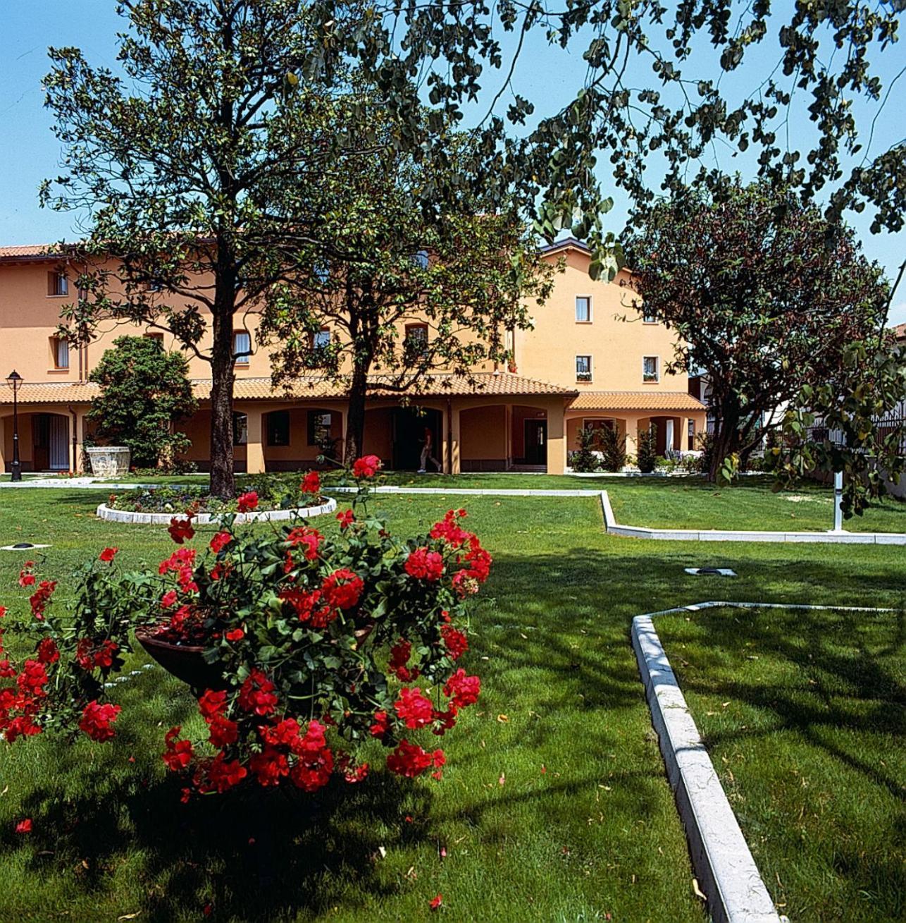 Hotel Dall'Ongaro Ghirano Εξωτερικό φωτογραφία