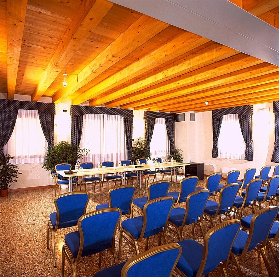 Hotel Dall'Ongaro Ghirano Εξωτερικό φωτογραφία