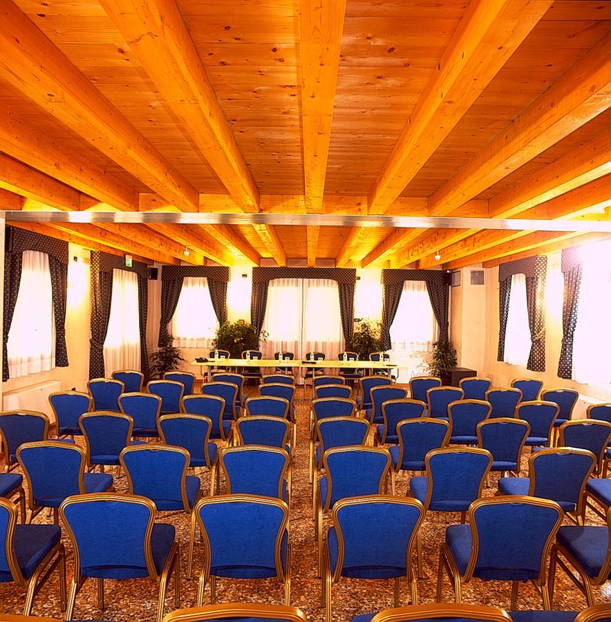 Hotel Dall'Ongaro Ghirano Εξωτερικό φωτογραφία