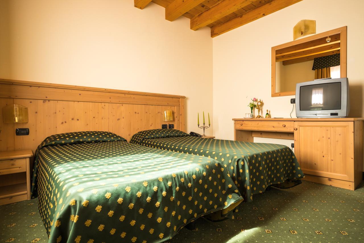 Hotel Dall'Ongaro Ghirano Εξωτερικό φωτογραφία