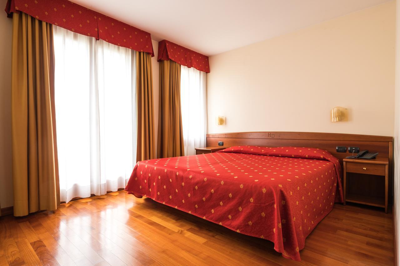 Hotel Dall'Ongaro Ghirano Εξωτερικό φωτογραφία