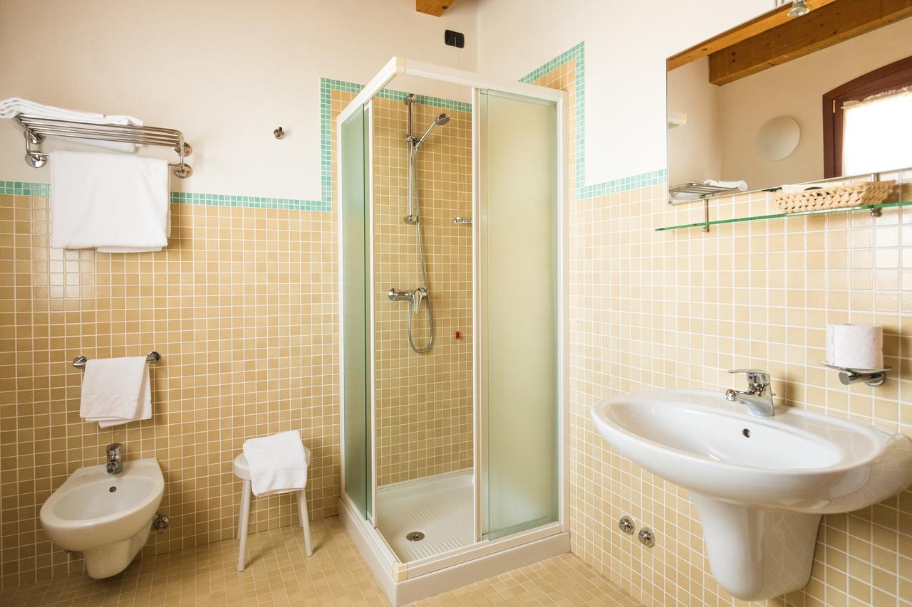 Hotel Dall'Ongaro Ghirano Εξωτερικό φωτογραφία